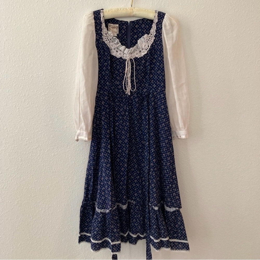 TODAY ONLY Vintage Gunne Sax Navy Floral Dress with White Lace Details